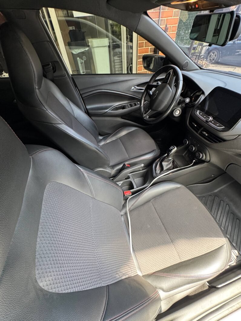 
								CHEVROLET ONIX RS MT HB full									
