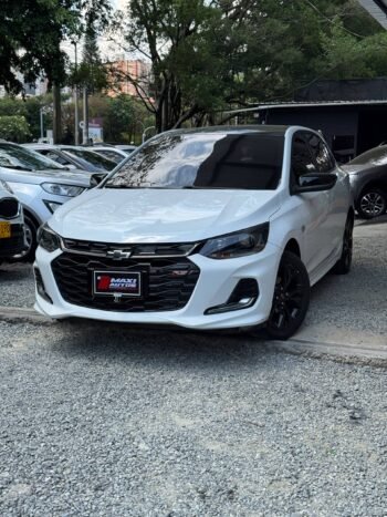 CHEVROLET ONIX RS MT HB