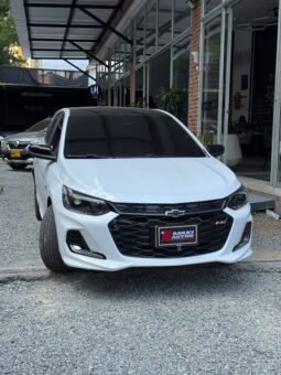 CHEVROLET ONIX RS MT HB