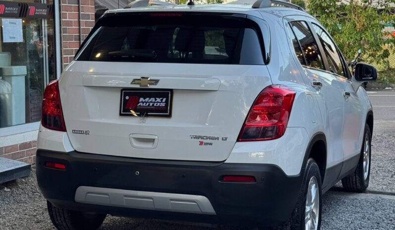 
								CHEVROLET TRACKER LS AT 1.8 4X2 full									