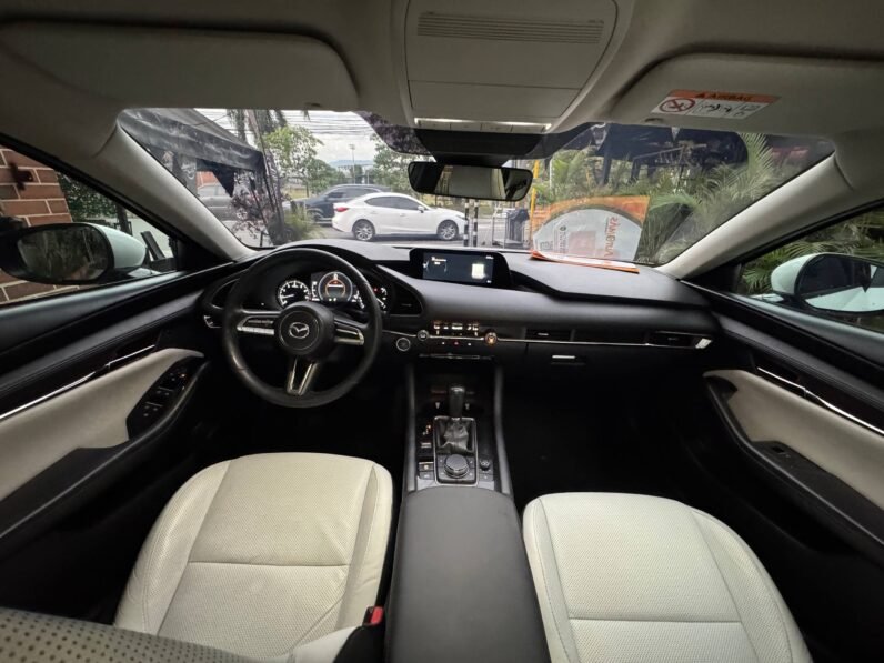 
								MAZDA 3 TOURING SD full									