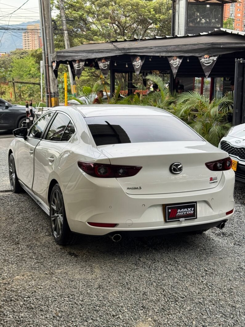 
								MAZDA 3 TOURING SD full									
