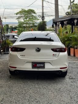 
										MAZDA 3 TOURING SD full									