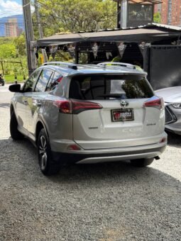 
										TOYOTA RAV4 STREET 2.0L AT 4×2 full									