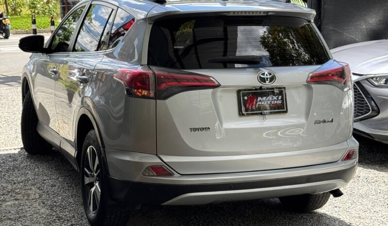 
								TOYOTA RAV4 STREET 2.0L AT 4×2 full									