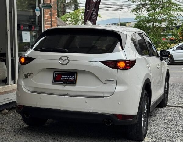
								MAZDA CX5 TOURING 2.5L AT 4×2 full									