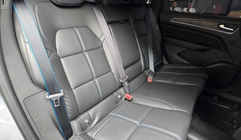 
								RENAULT ARKANA TECHNO 1.3L HIBRIDO full									