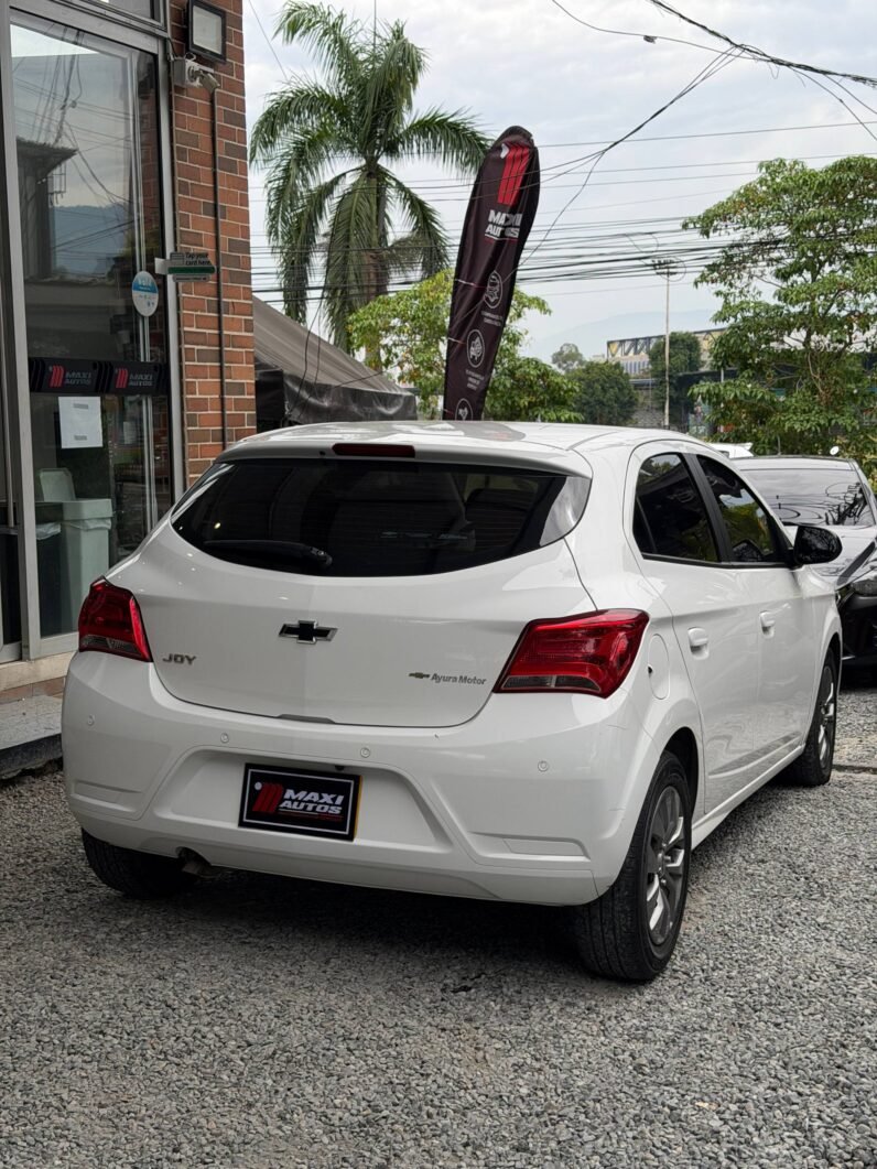 
								CHEVROLET JOY 1.4 MT HATCH BACK full									