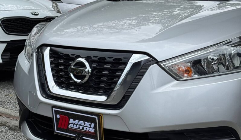 
								NISSAN KICKS ADVANCE AT 1.6 full									