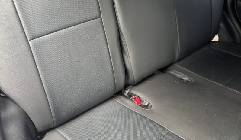 
								SUZUKI SWIFT 1.2 MT HB full									