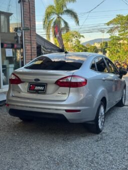 
										FORD FIESTA TITANIUM AT 1.6 full									