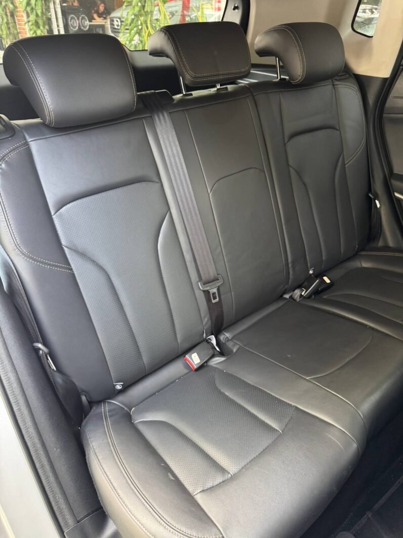 
								CHANGAN CS15 LUXURY MT 1.5 4X2 full									