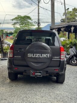 
										SUZUKI GRAND VITARA AT 2.4 4X4 full									