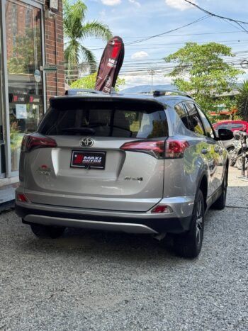 TOYOTA RAV4 STREET 2.0L AT 4×2