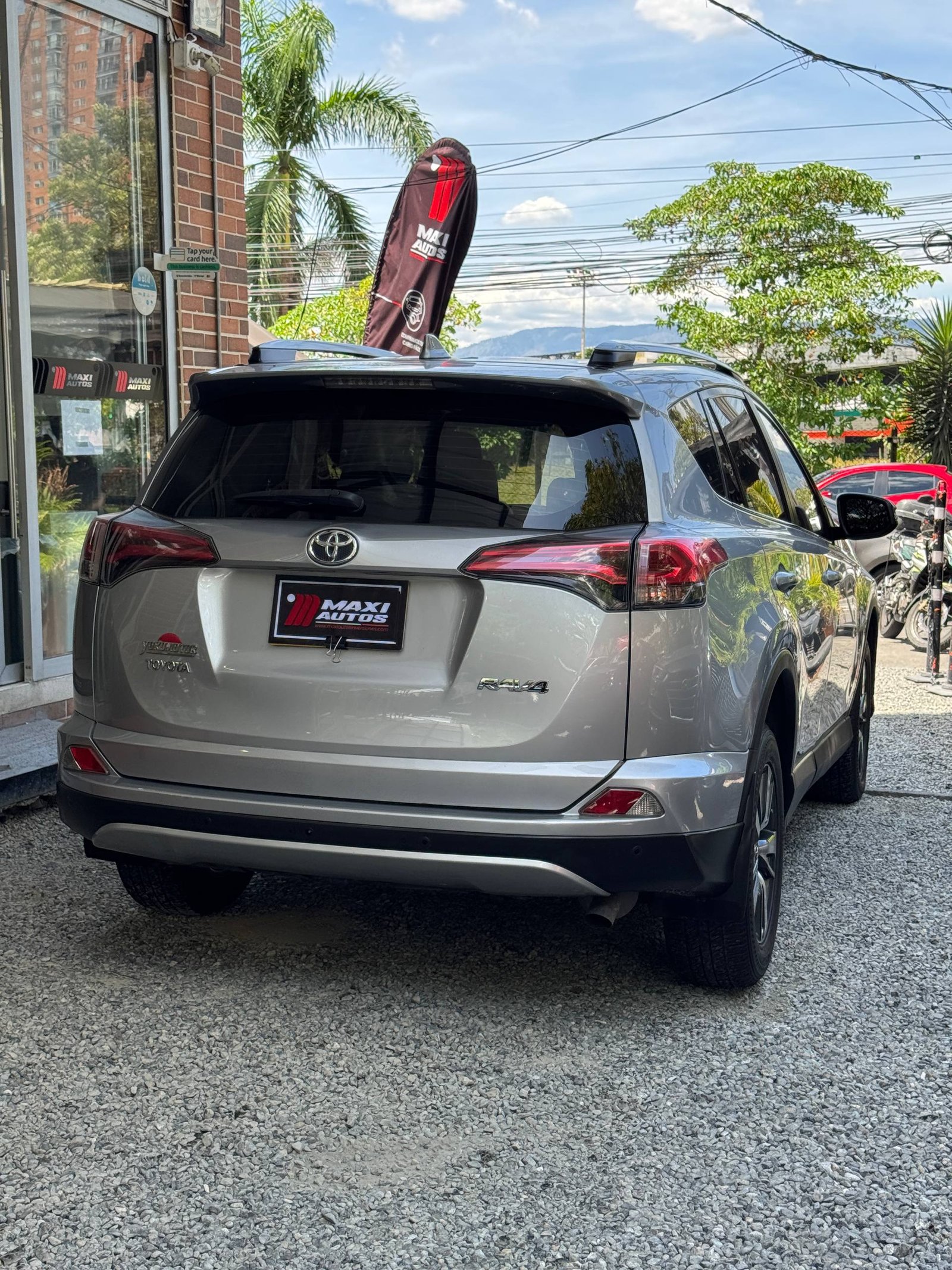 TOYOTA RAV4 STREET 2.0L AT 4×2