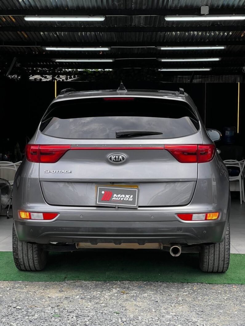 
								KIA SPORTAGE LX MT 2.0 4X2 full									