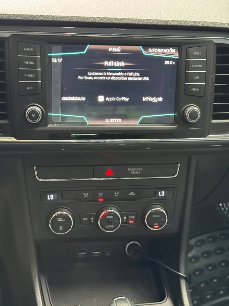 
								SEAT ATECA STYLE 2.0 AT full									