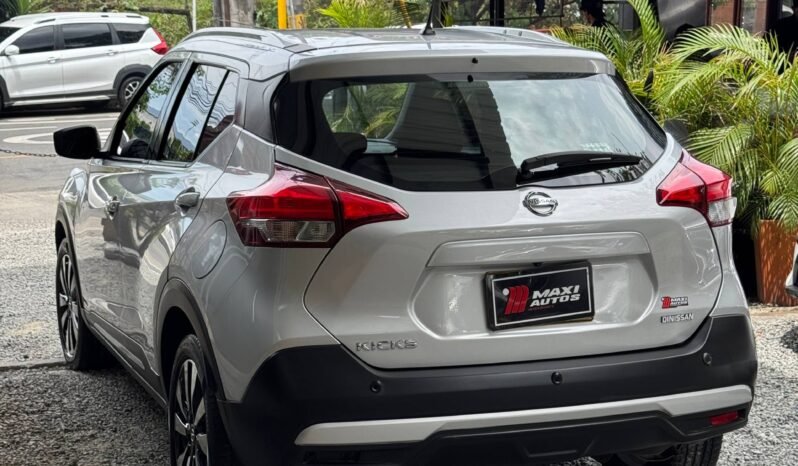 
								NISSAN KICKS ADVANCE AT 1.6 full									