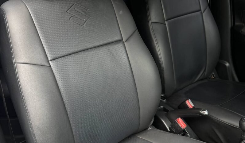 
								SUZUKI SWIFT 1.2 MT HB full									