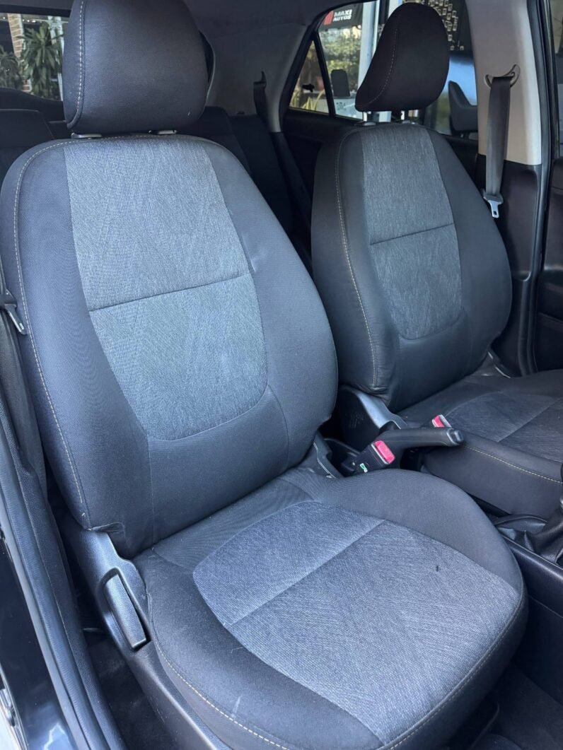 
								KIA PICANTO EMOTION 1.0  MT full									