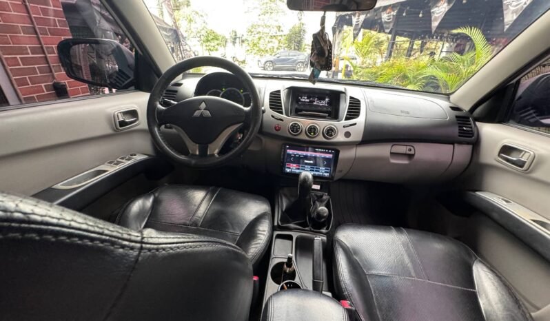 
								MITSUBISHI SPORTERO L200 MT 4X4 DIESEL full									
