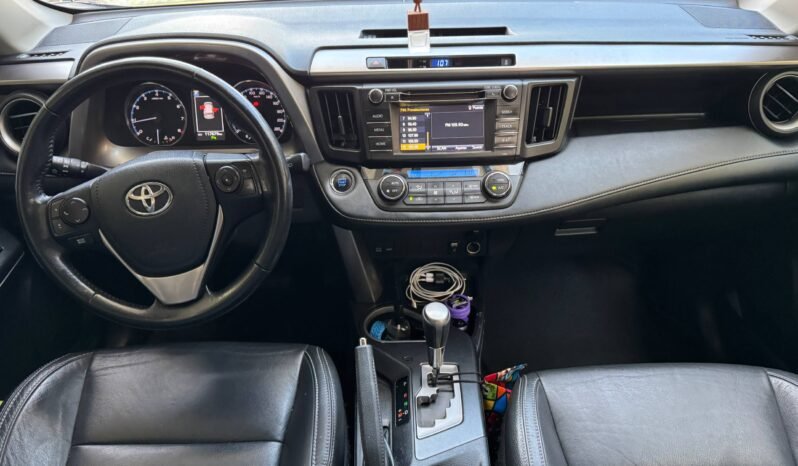 
								TOYOTA RAV4 STREET 2.0L AT 4×2 full									
