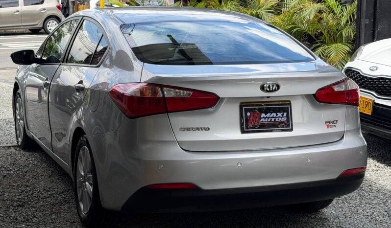 
								KIA CERATO PRO EX 1.6 AT full									