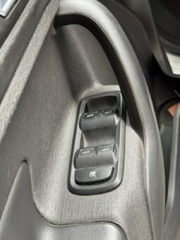 
										FORD FIESTA TITANIUM AT 1.6 full									