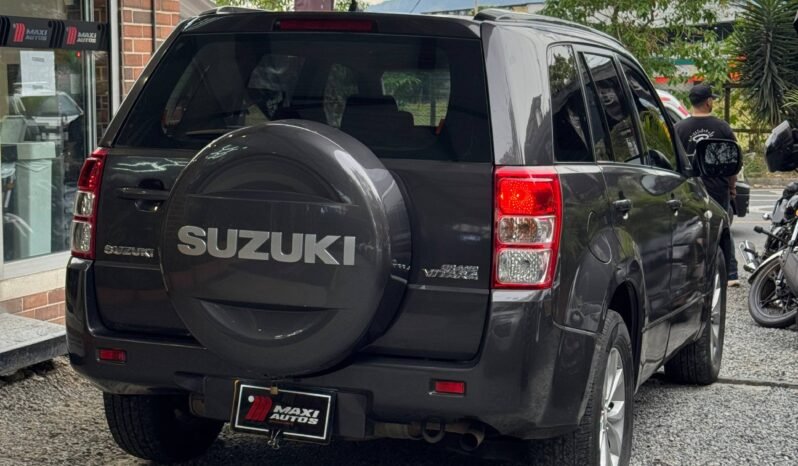 
								SUZUKI GRAND VITARA AT 2.4 4X4 full									
