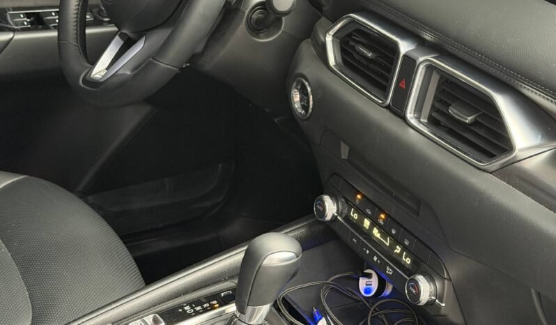 
								MAZDA CX-5 TOURING 2.0L 4×2 full									
