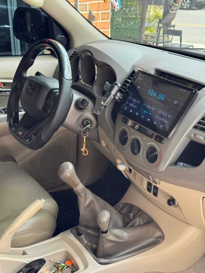 
								TOYOTA FORTUNER SR.5 4.0 GAS/GASOLINA full									