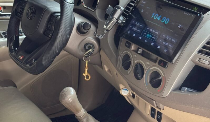 
								TOYOTA FORTUNER SR.5 4.0 GAS/GASOLINA full									