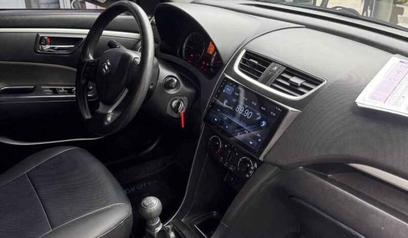 
								SUZUKI SWIFT 1.2 MT HB full									
