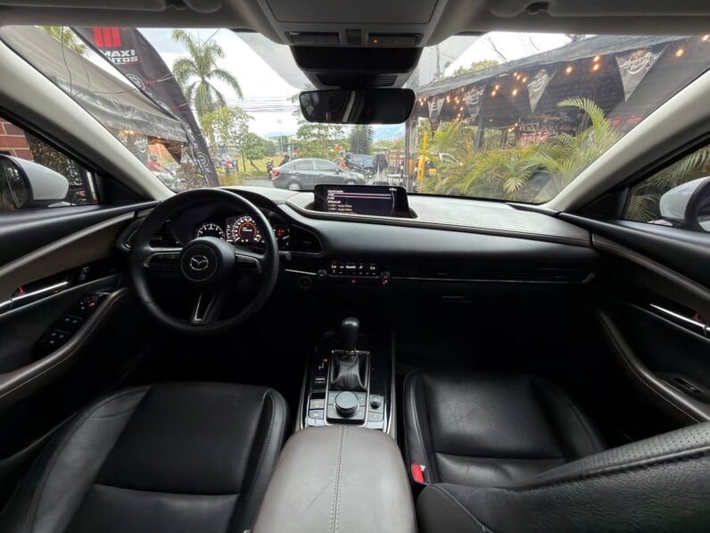 
								MAZDA CX-30 GRAND TOURING LX 2.5 full									