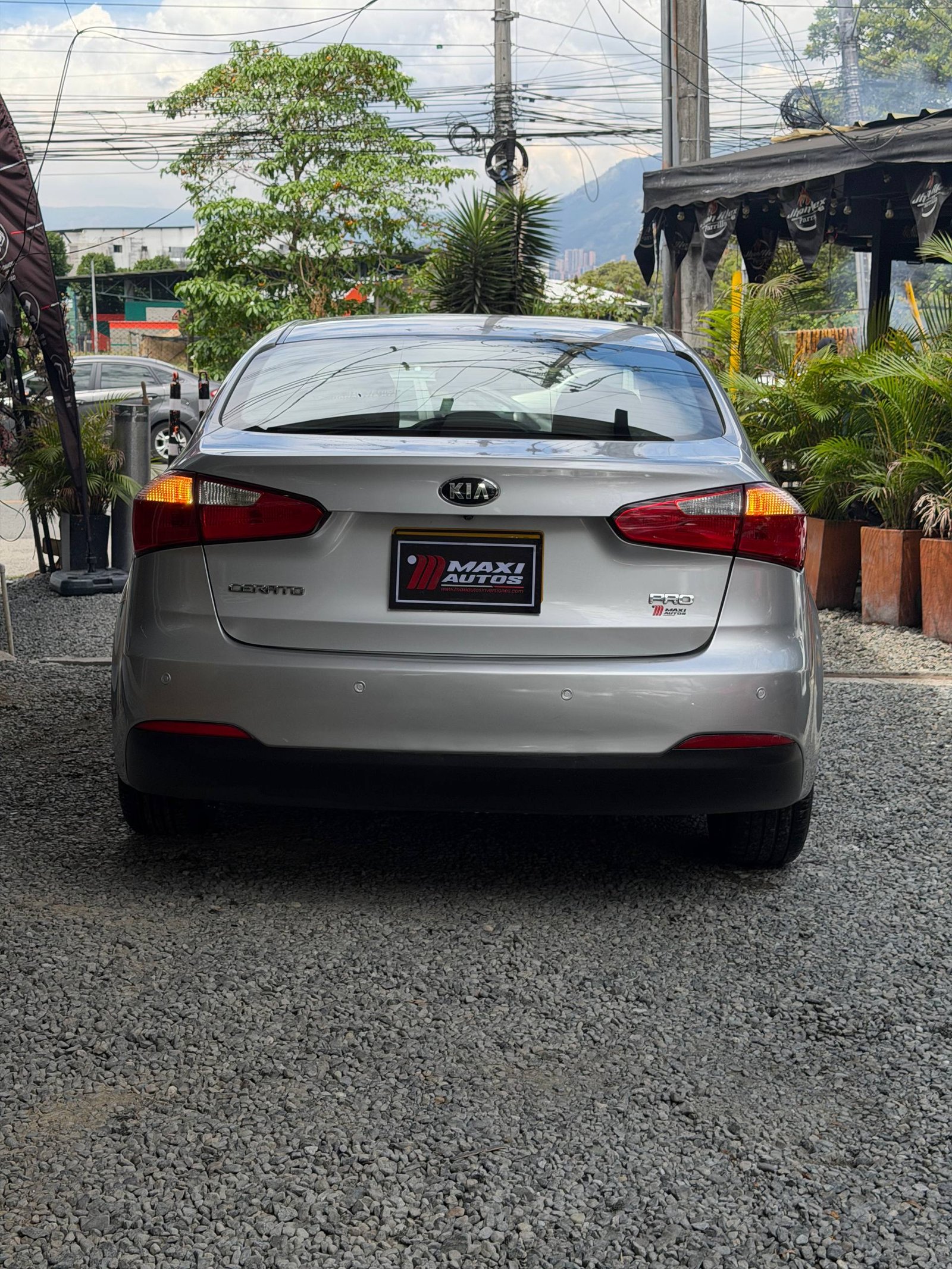 KIA CERATO PRO EX 1.6 AT