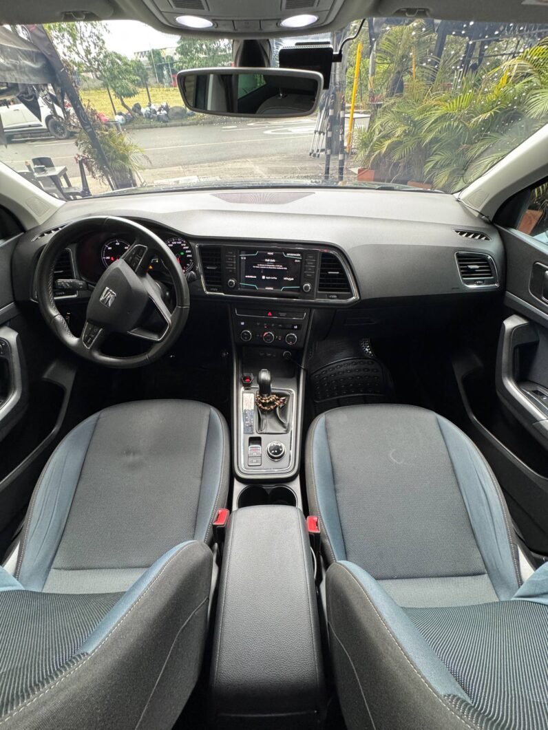 
								SEAT ATECA STYLE 2.0 AT full									