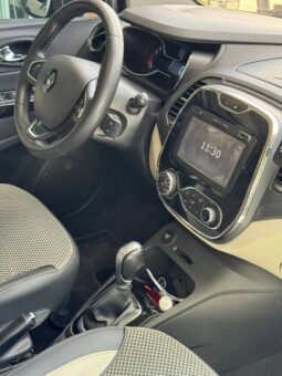 
										RENAULT CAPTUR INTENS AT 2.0 4X2 full									
