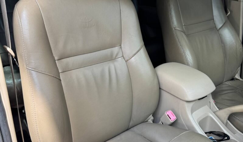 
								TOYOTA FORTUNER SR.5 4.0 GAS/GASOLINA full									