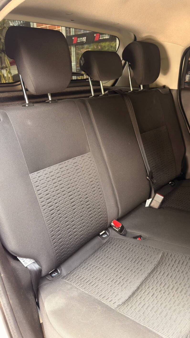
								SUZUKI SWIFT 1.2 HYBRIDO AT HB full									