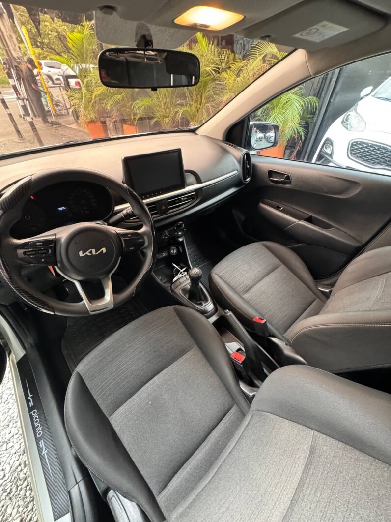 
								KIA PICANTO ZENITH  MT 1.250 full									
