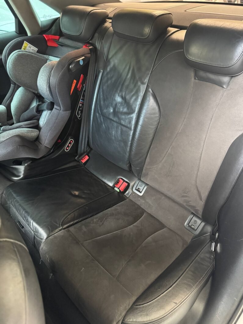
								AUDI A3 TFSI AMBITION 1.8 AT full									