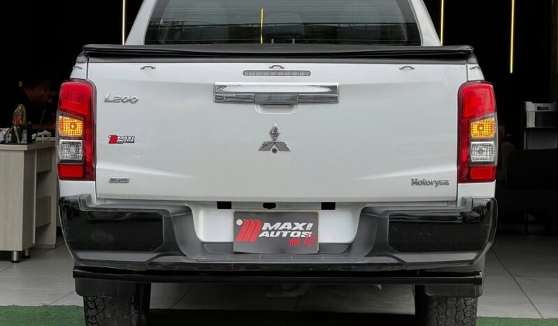 
								MITSUBISHI L 200 TRITON MT DIESEL 4X4 full									