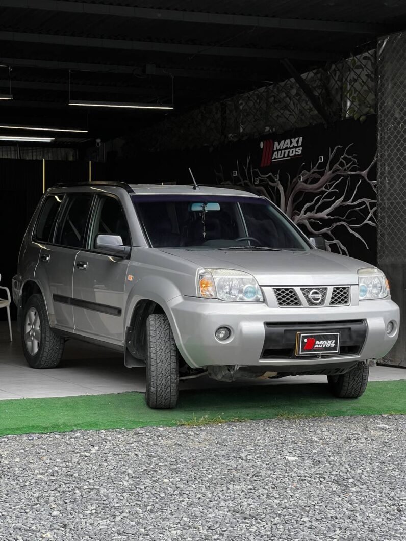 
								NISSAN XTRAIL 2.5 CLASSIC 4X4 AUT full									