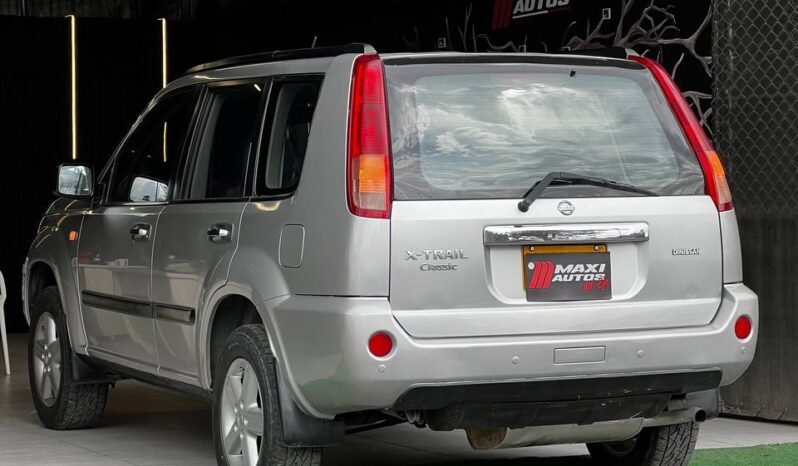 
								NISSAN XTRAIL 2.5 CLASSIC 4X4 AUT full									