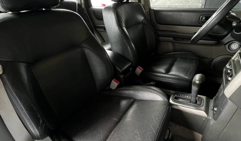 
								NISSAN XTRAIL 2.5 CLASSIC 4X4 AUT full									