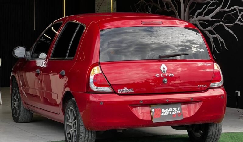 
								RENAULT CLIO STYLE full									