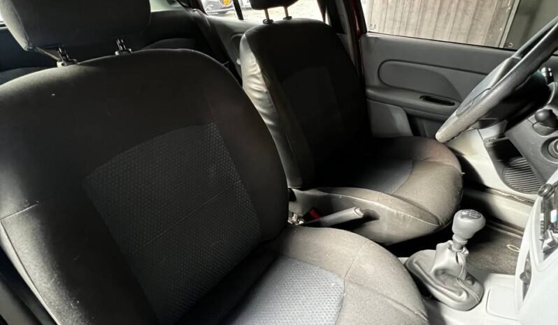 
								RENAULT CLIO STYLE full									