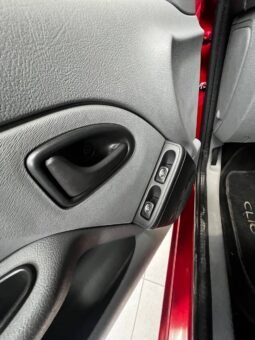 
										RENAULT CLIO STYLE full									