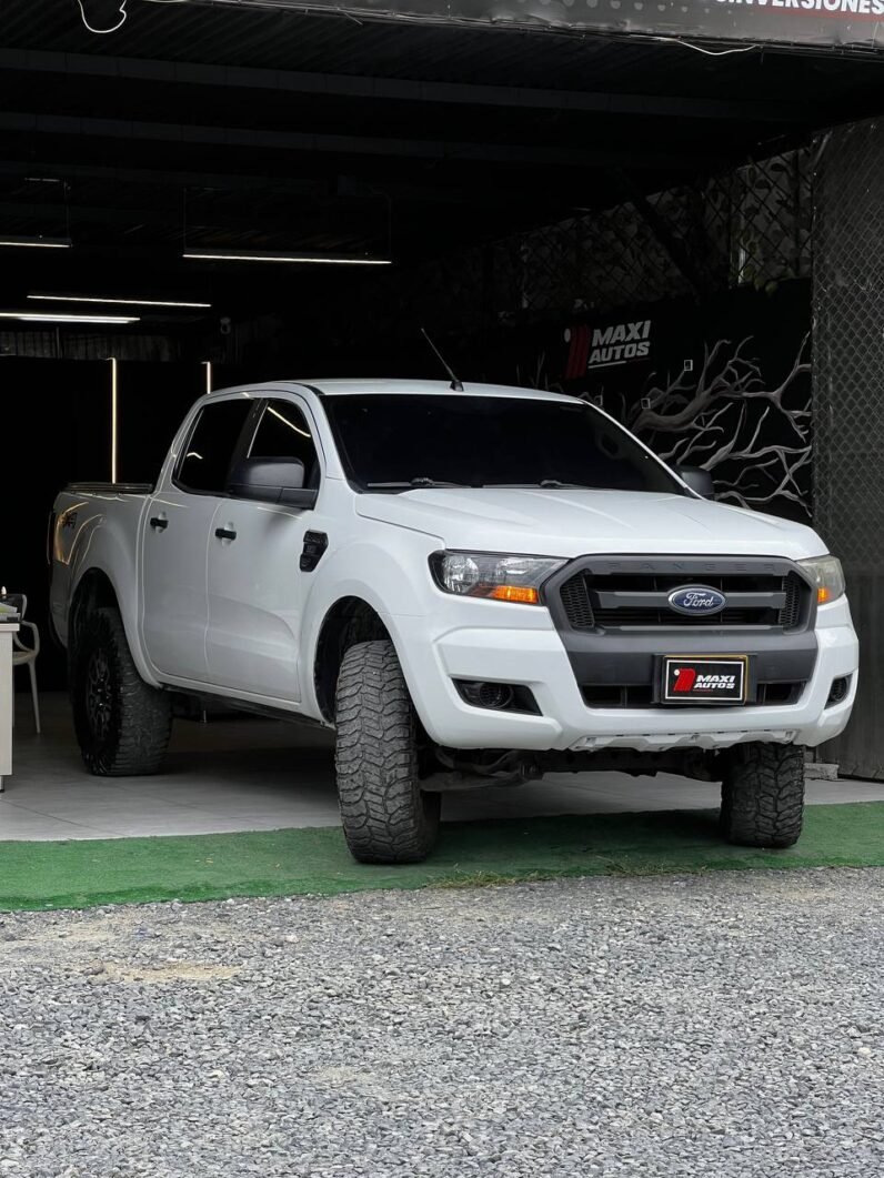 
								FORD RANGER XLS 3.2 DIESEL MT 4X4 full									