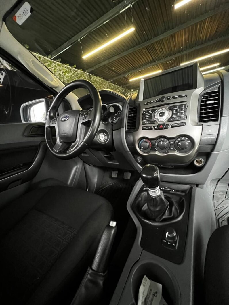 
								FORD RANGER XLS 3.2 DIESEL MT 4X4 full									